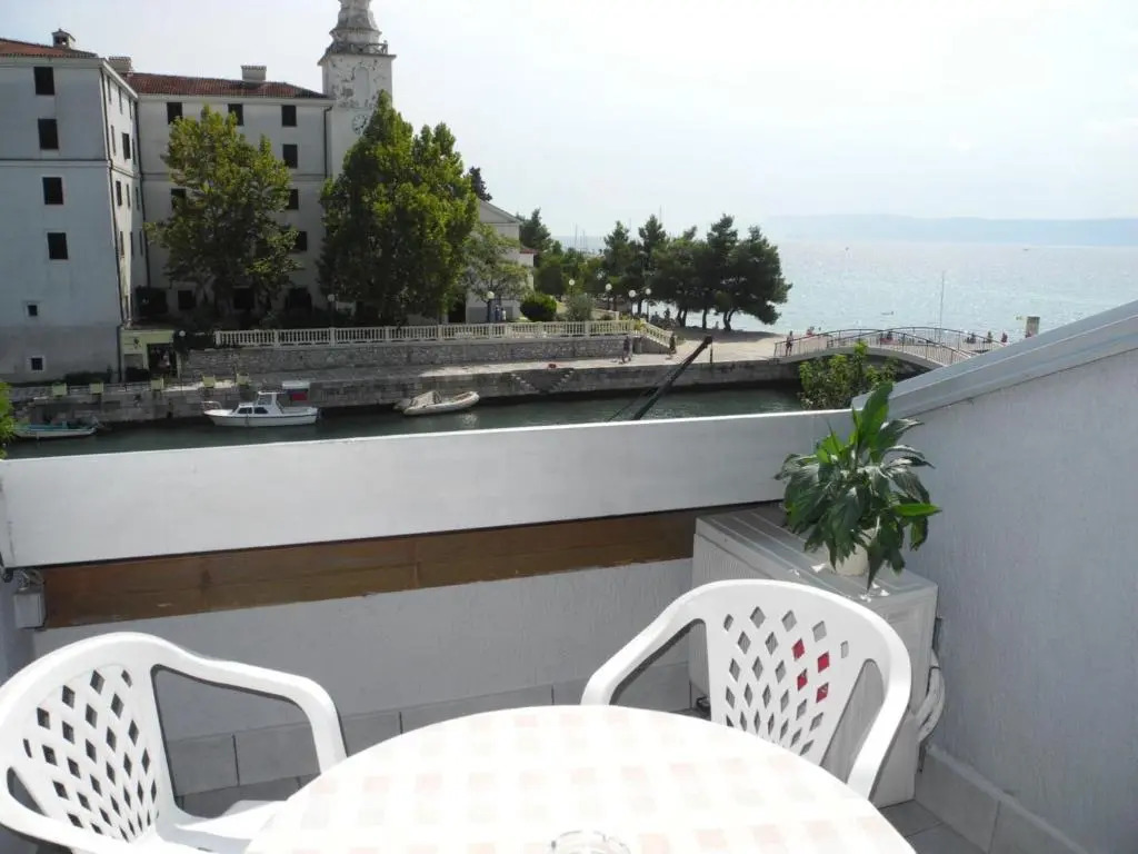Apartment Biro 41 pax