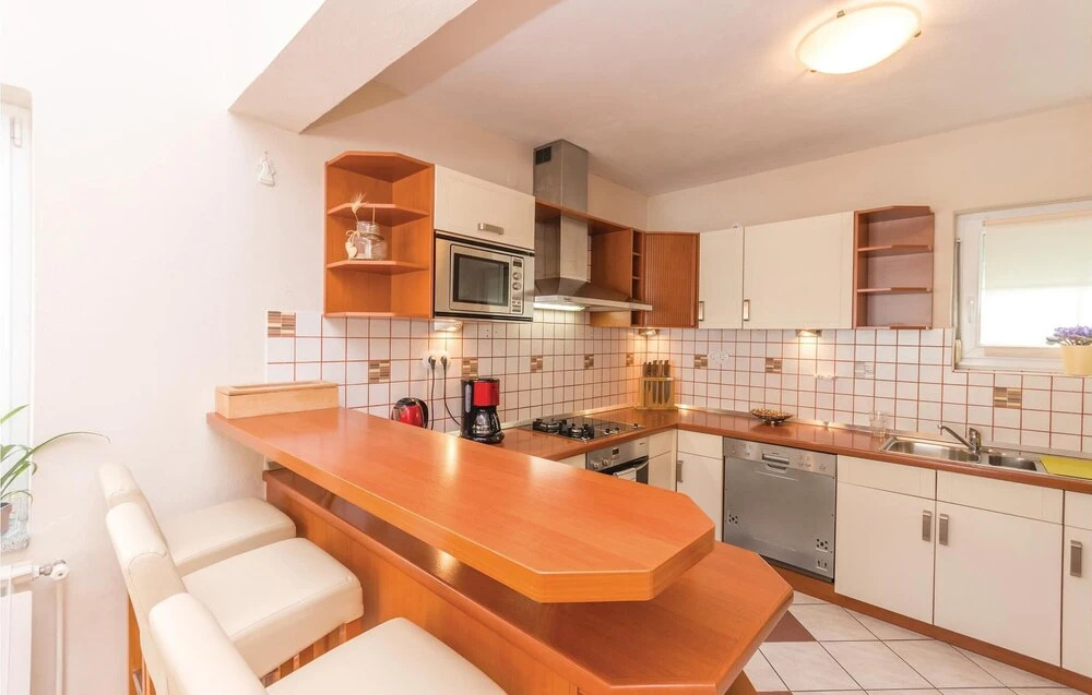 Beautiful Home in Zadar With Outdoor Swimming Pool, Wifi and 4 Bedrooms