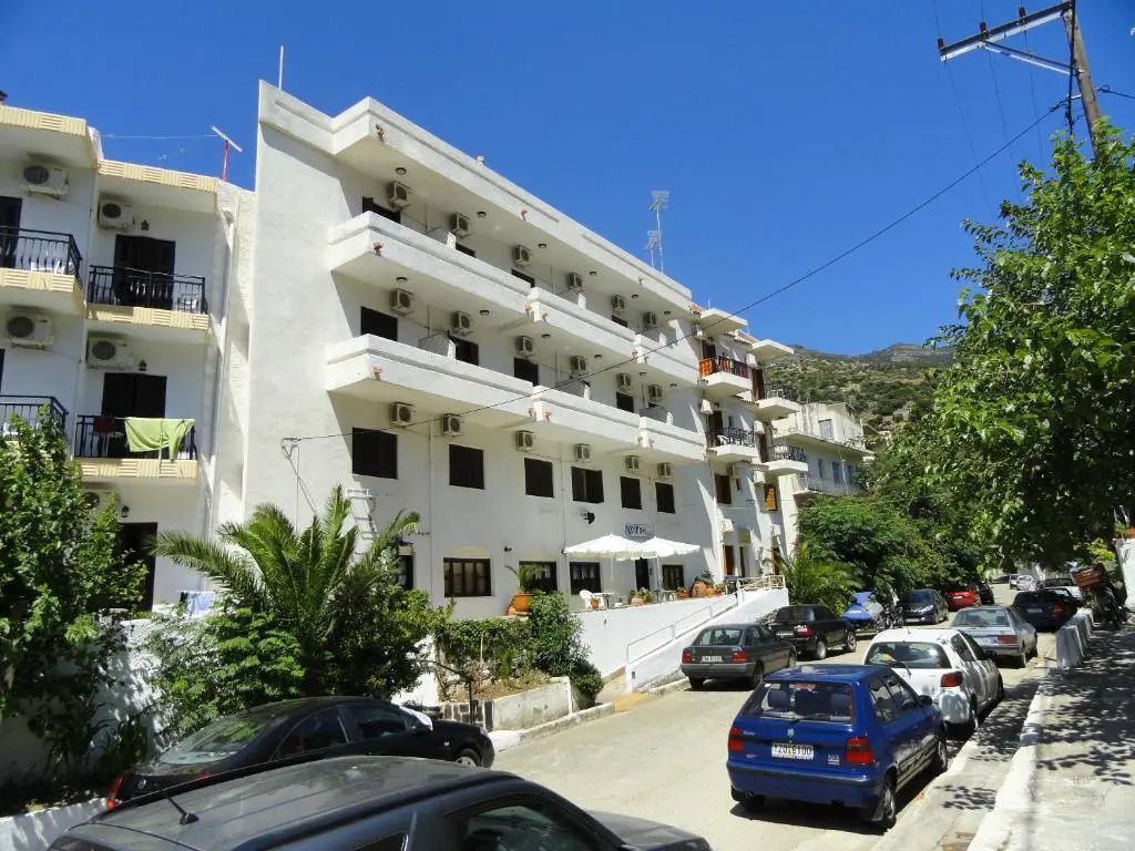Oinoi Hotel
