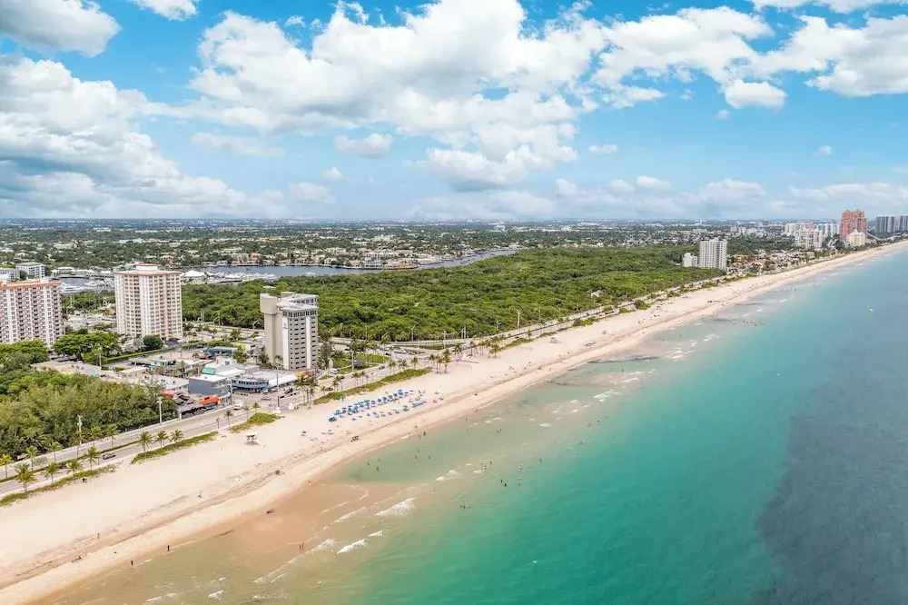 BeachSide 9th Residences