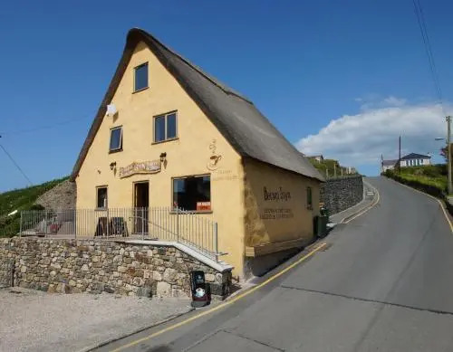 Bwthyn Carreg