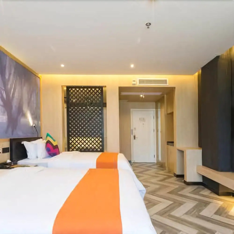 Shenggao Hotel Shanghai Disneyland Park Branch
