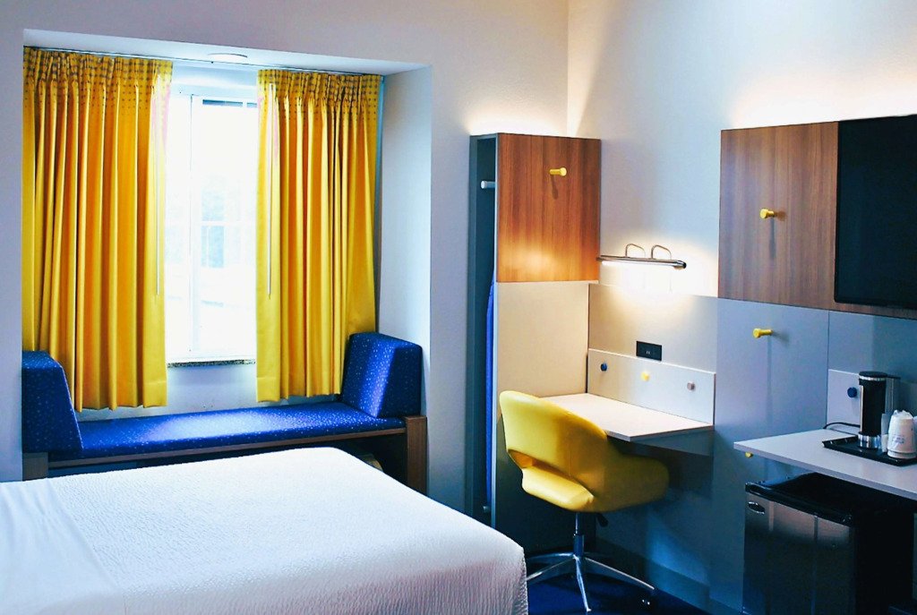 Microtel Inn and Suites by Wyndham