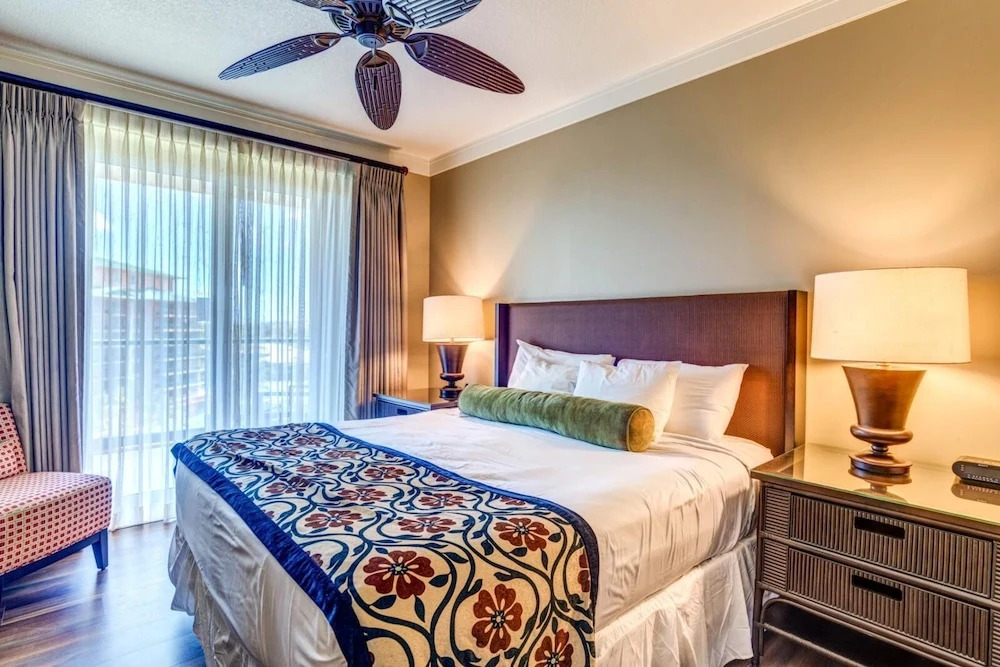 K B M Resorts- Hkh-742 Spacious 2Bd Villa, Private Balcony and Entertainment Package!