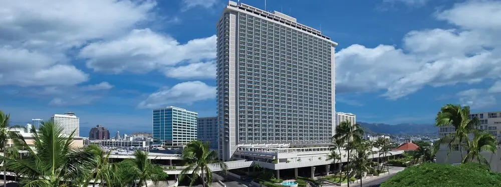 Top Floor Studio With Balcony & Views 3528