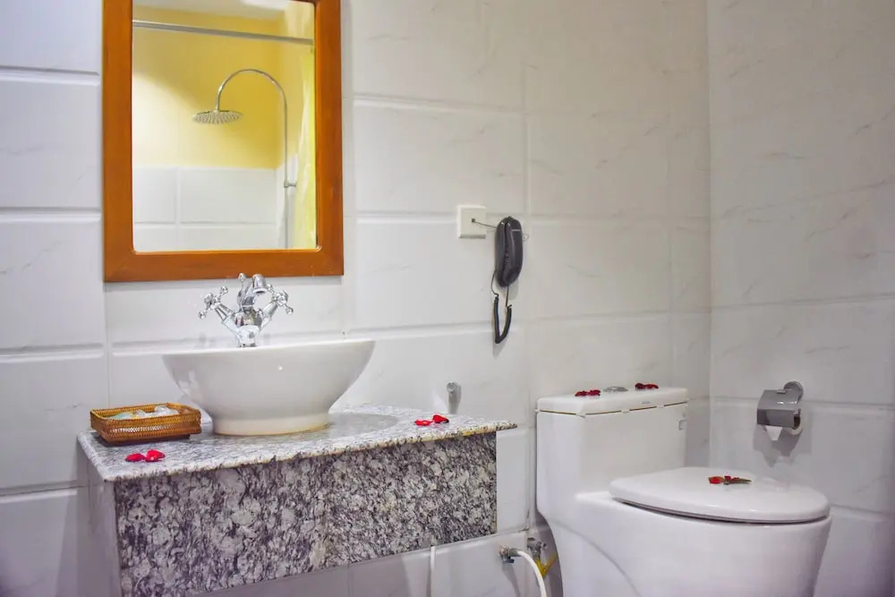 Shwe Poe Eain (1) Hotel