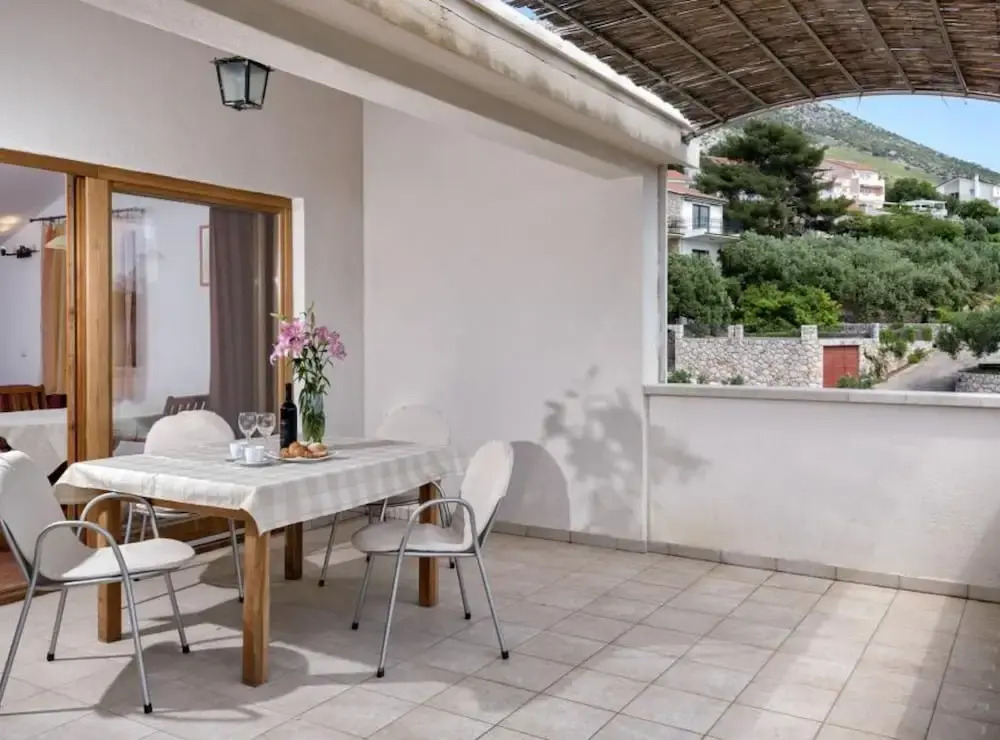 Dolac Green Side Apartments