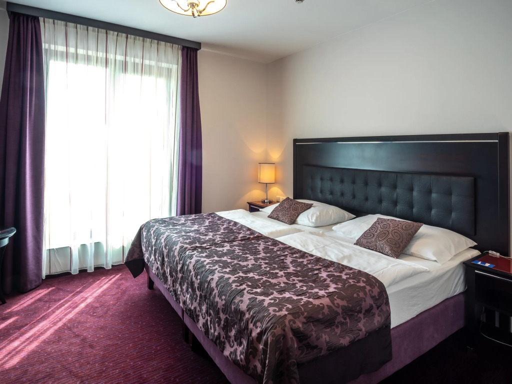 EA Embassy Prague Hotel