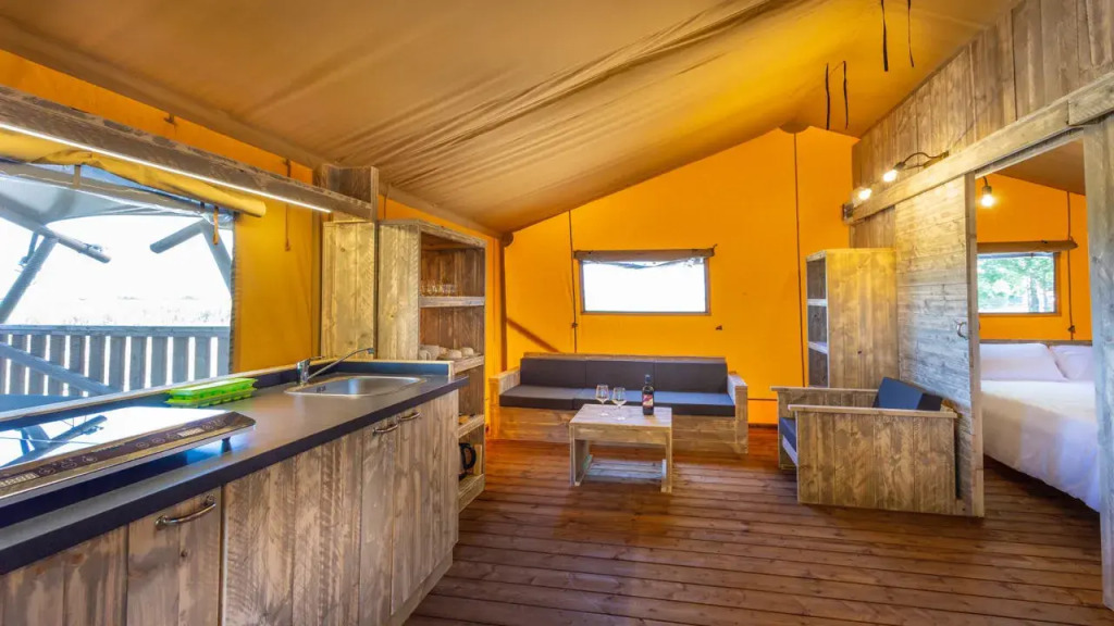 Agriturismo Tenuta Regina - Glamping luxury lodges and apartments