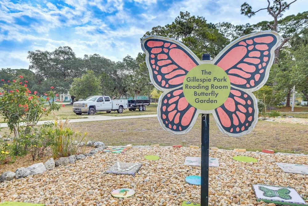 Sarasota Duplex in Gillespie Park: 1 Mi to Dtwn!