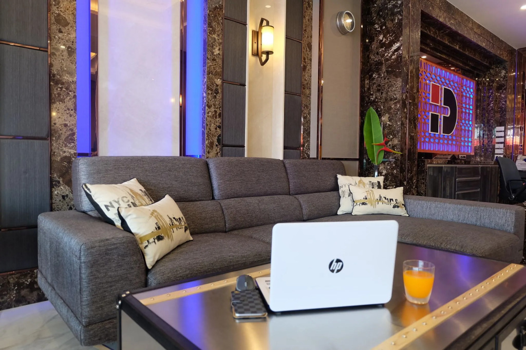 Hotel DSure Patong