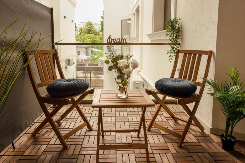 MEDITATIONS - Calming 1BR Apartment