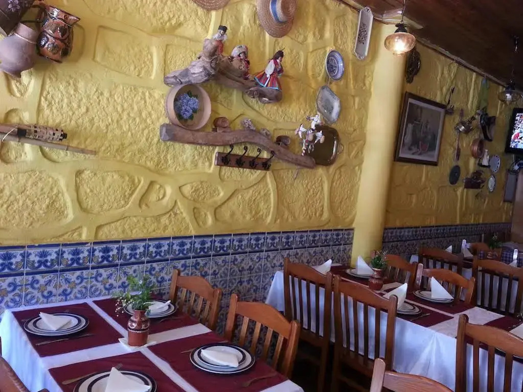 Caldeira Guest House