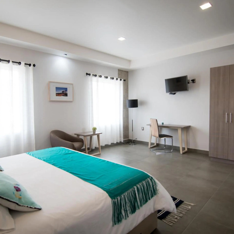 Maria Ines Hotel Suite