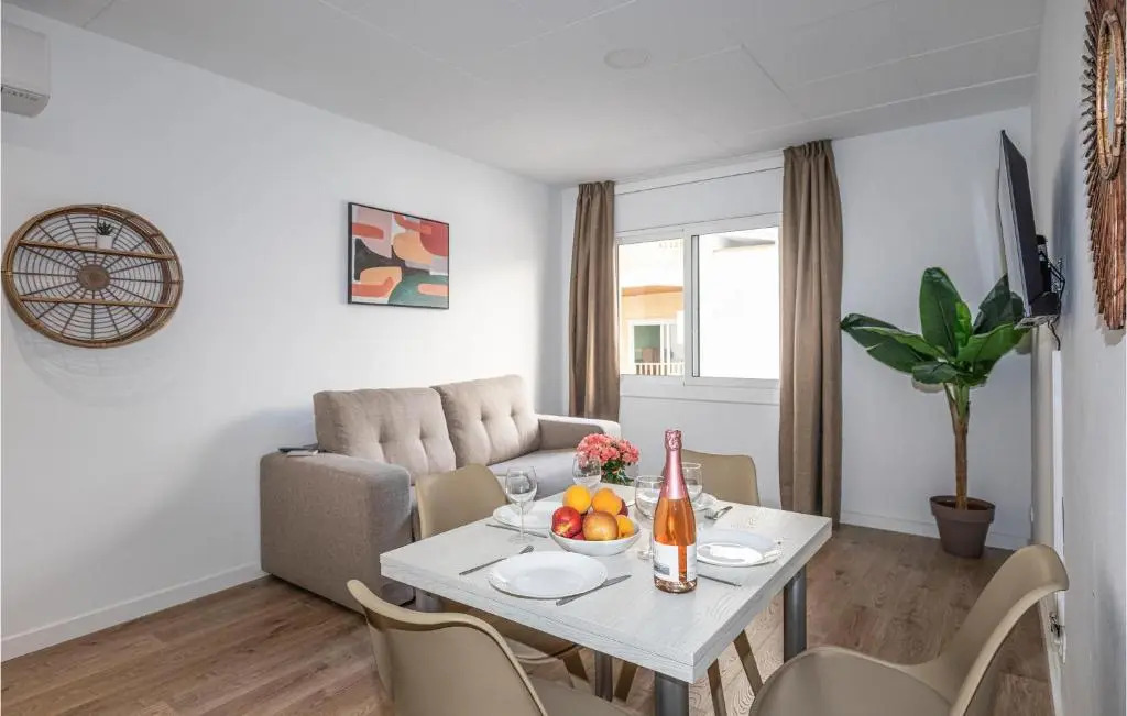 Awesome apartment in Lloret de Mar with 1 Bedrooms and WiFi