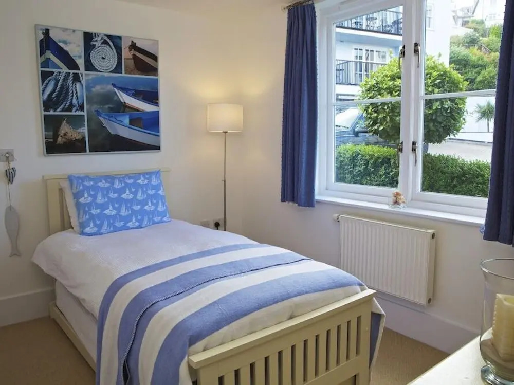 2 Combehaven