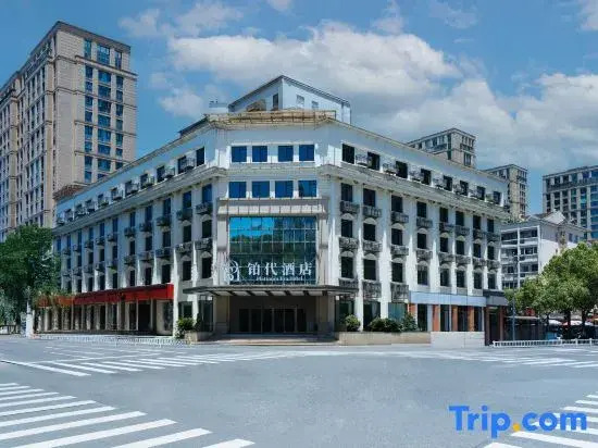 Platinum Era Hotel