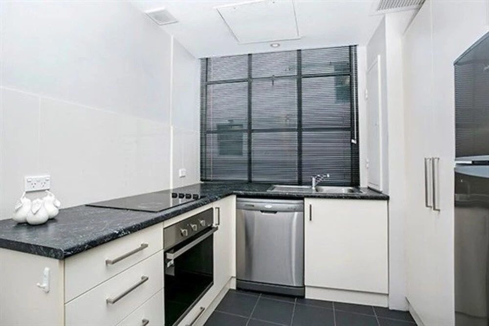 The Apartment Service CLD01