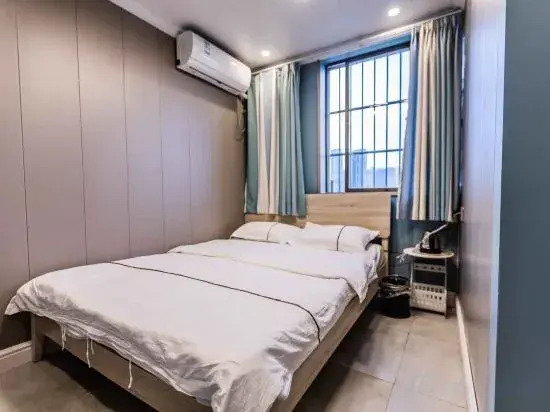 JC Electronic Competition Apartment (Wuhan Guanggu)