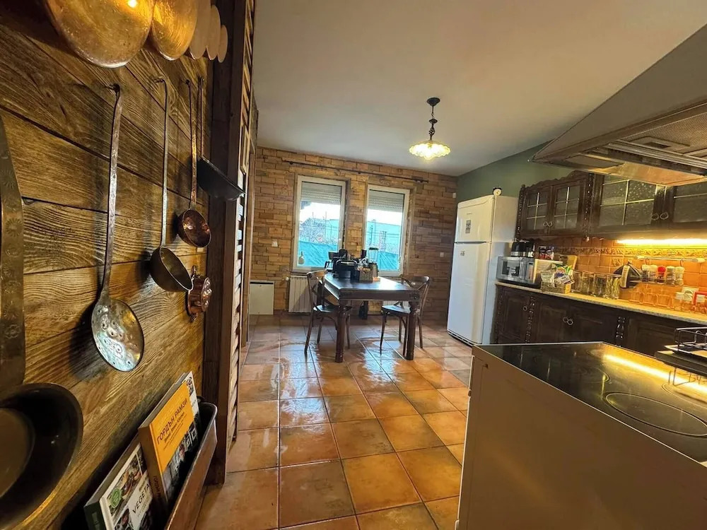 Villa Boyana City & Relax with Hot Jacuzzi and Sauna by BookVillaBG