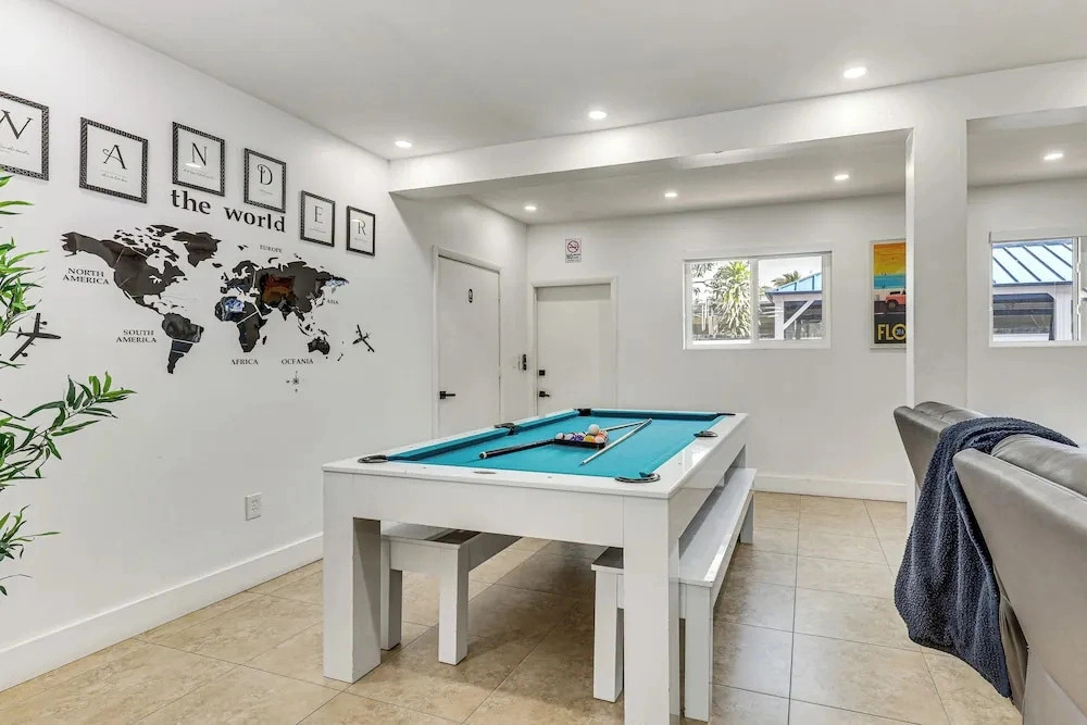 2 Mi to Hard Rock Stadium: Home w/ Hot Tub