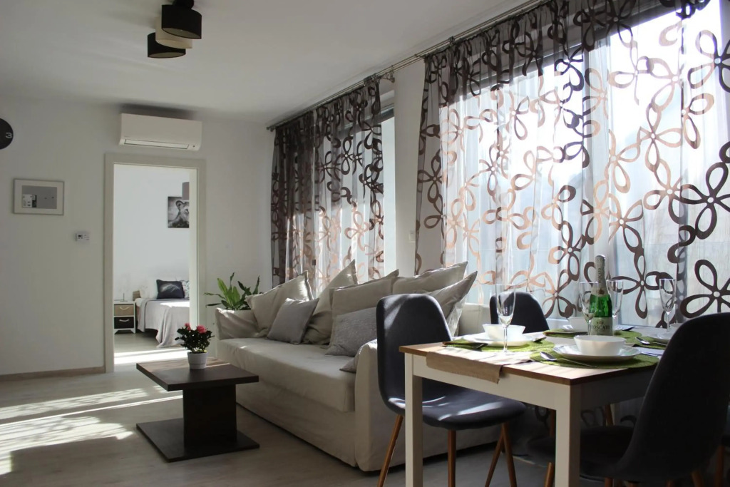 LEO Apartment - 29. Augusta 2A