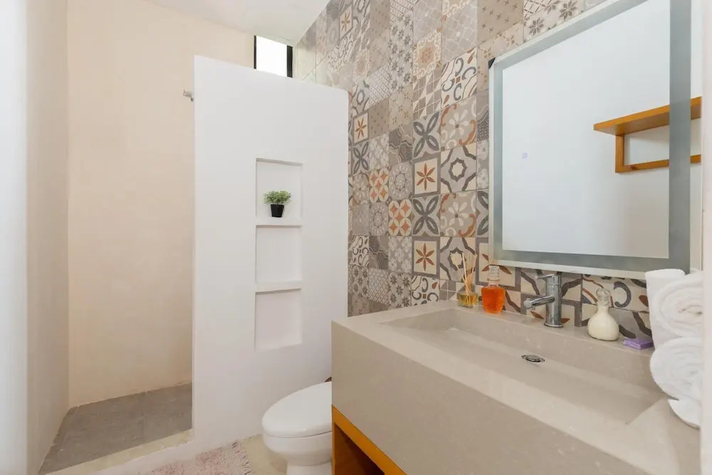 Exclusive 2 Apartments in 1 6BR Best Location Amazing Pools Stunning Amenities