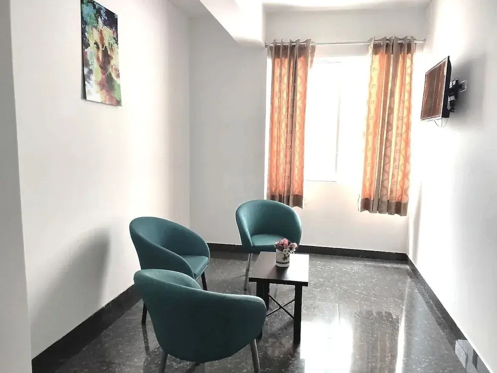 Genova Hostal