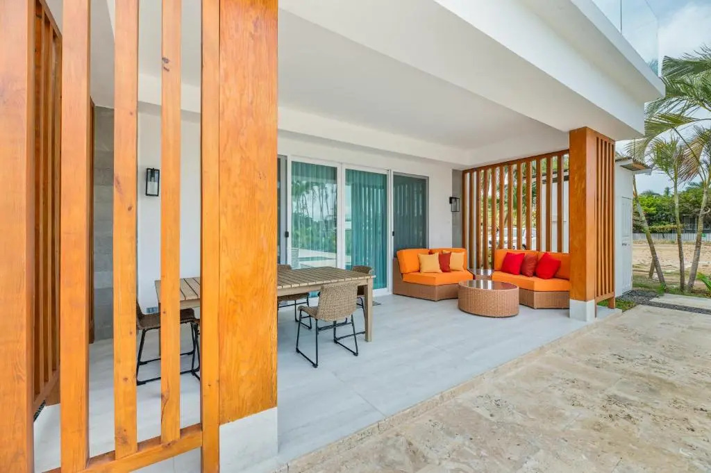 Ocean One Roatan