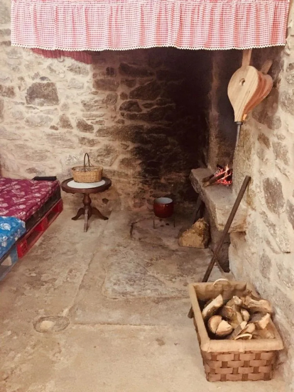 Albergue-Hostel Casa da Gandara