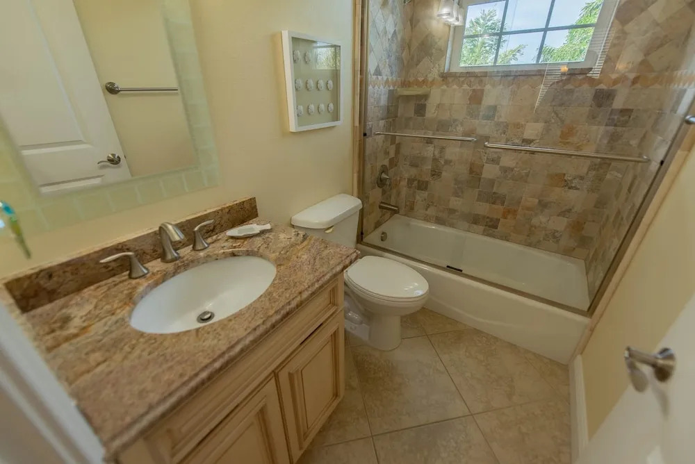 Mango Breeze Apartment 4