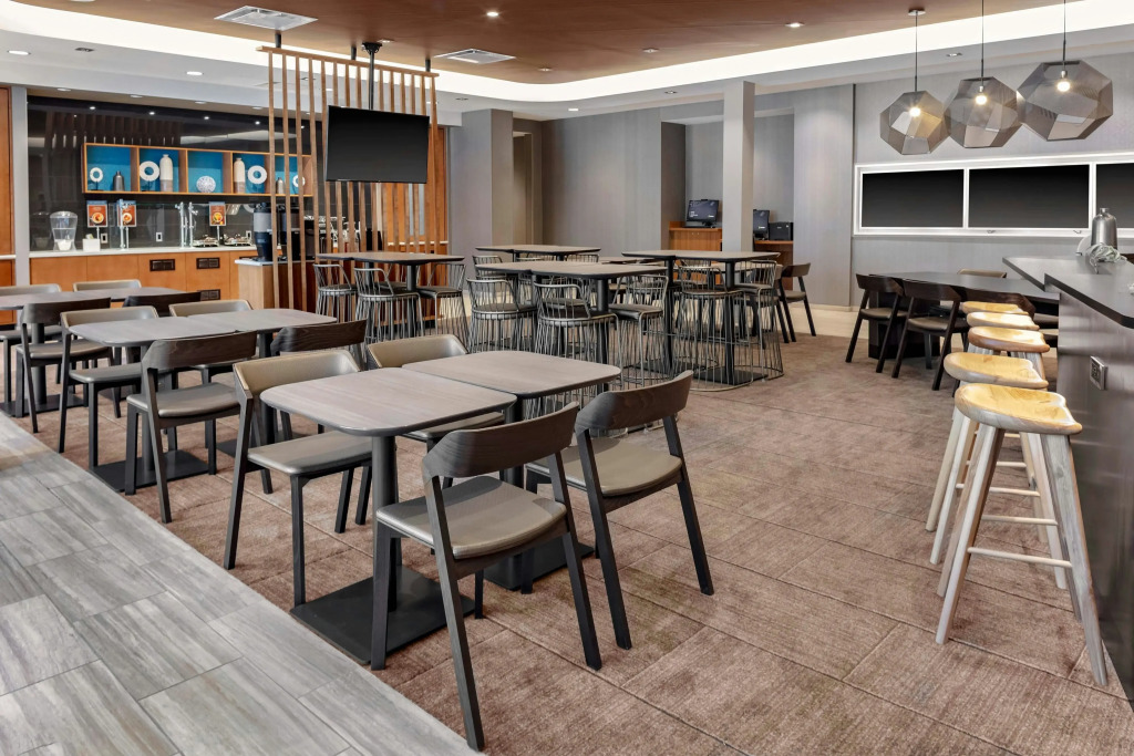 SpringHill Suites by Marriott Kansas City Plaza