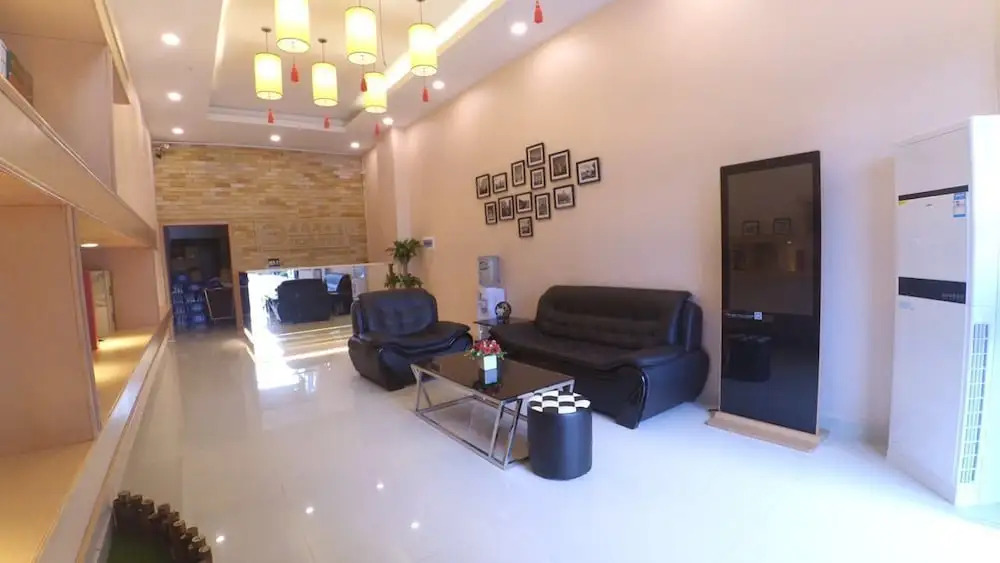 Aoyinsi International Apartment