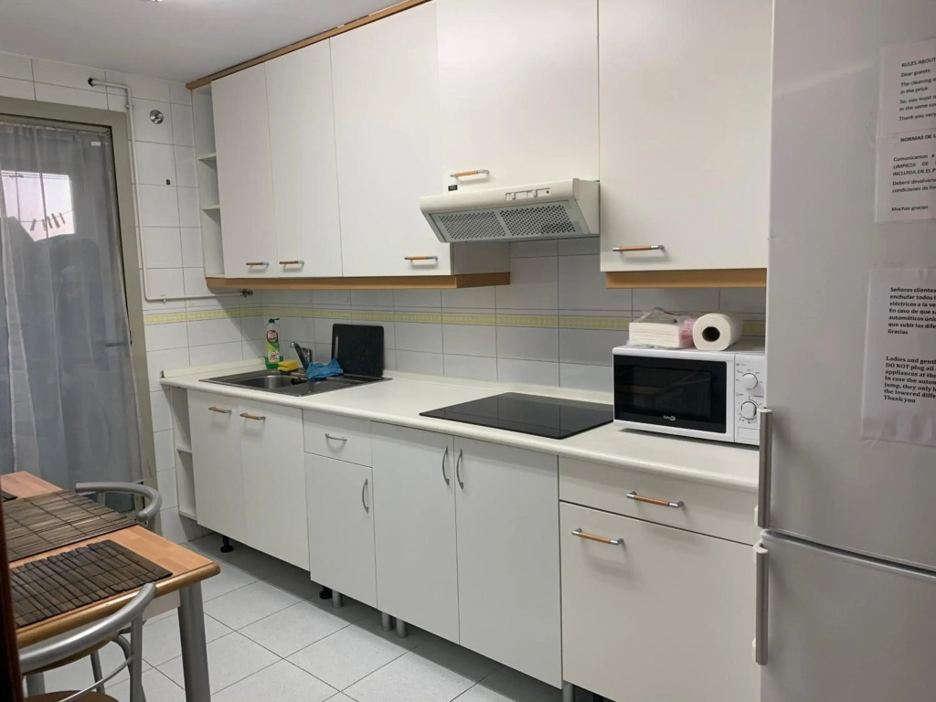 Apartamentos Suites Torr en Caja Mágica - Madrid