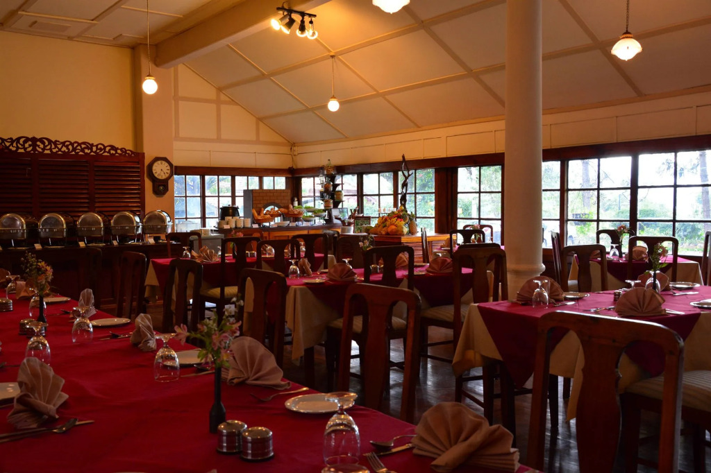 Bandarawela Hotel