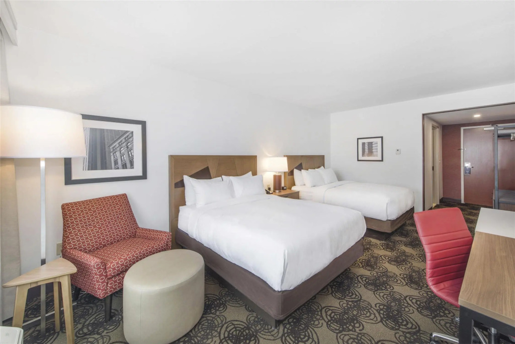 DoubleTree by Hilton Raleigh-Cary