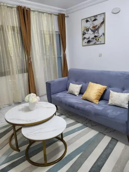 Bel appartement neuf et meublé avec parking gratuit