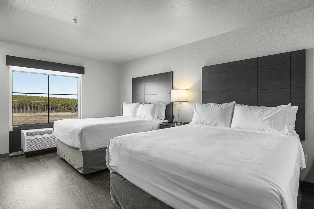 Riverstone Suites by Cobblestone Hotels - Chippewa Falls