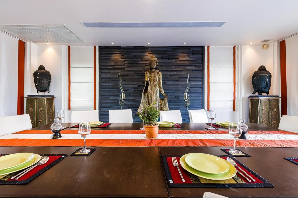 Luxury Mansion 6 BR on Golf Course JB