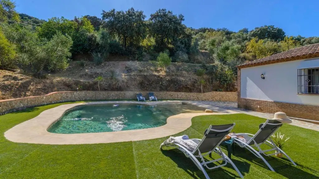 Casa Rural Noa El Gastor by Ruralidays