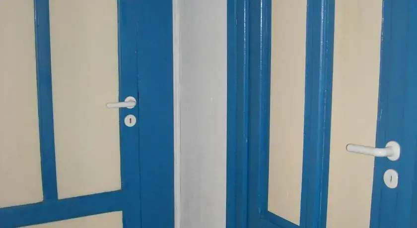 Mondello blue house