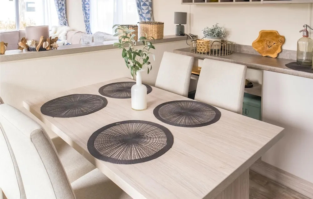Beautiful Home in In de Bongerd With 2 Bedrooms, Wifi and Indoor Swimming Pool