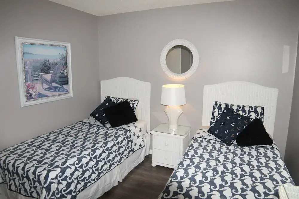 Sea Place 13239