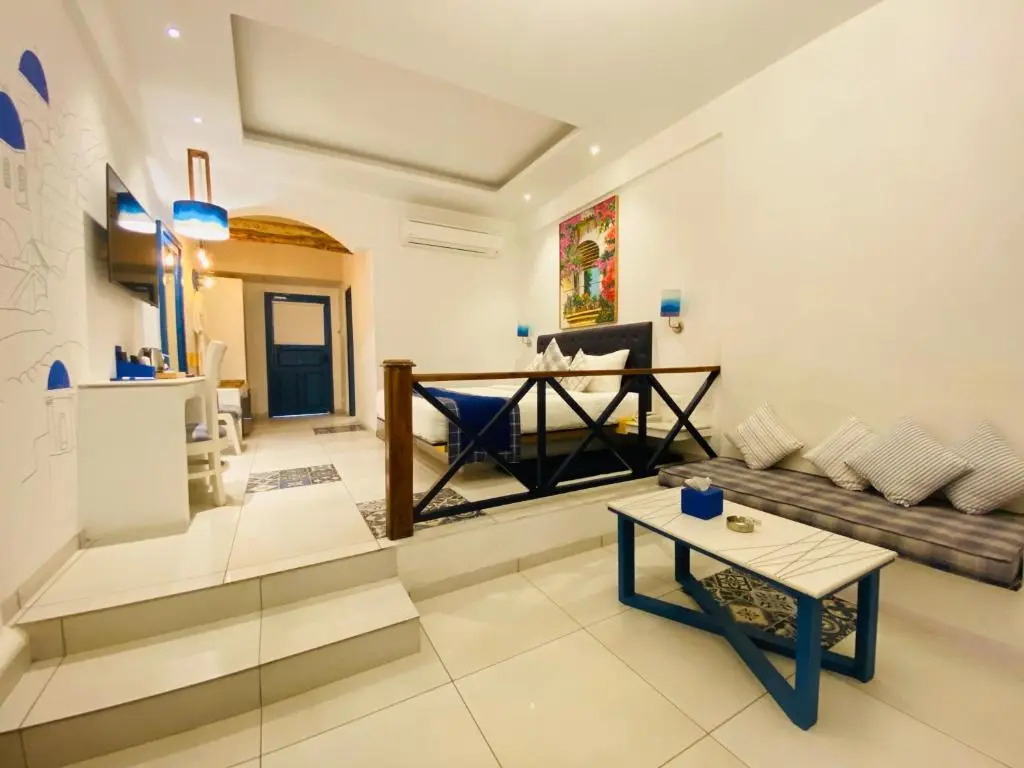 Annaratna Resorts