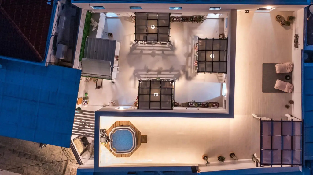 Bliss Luxury Suites