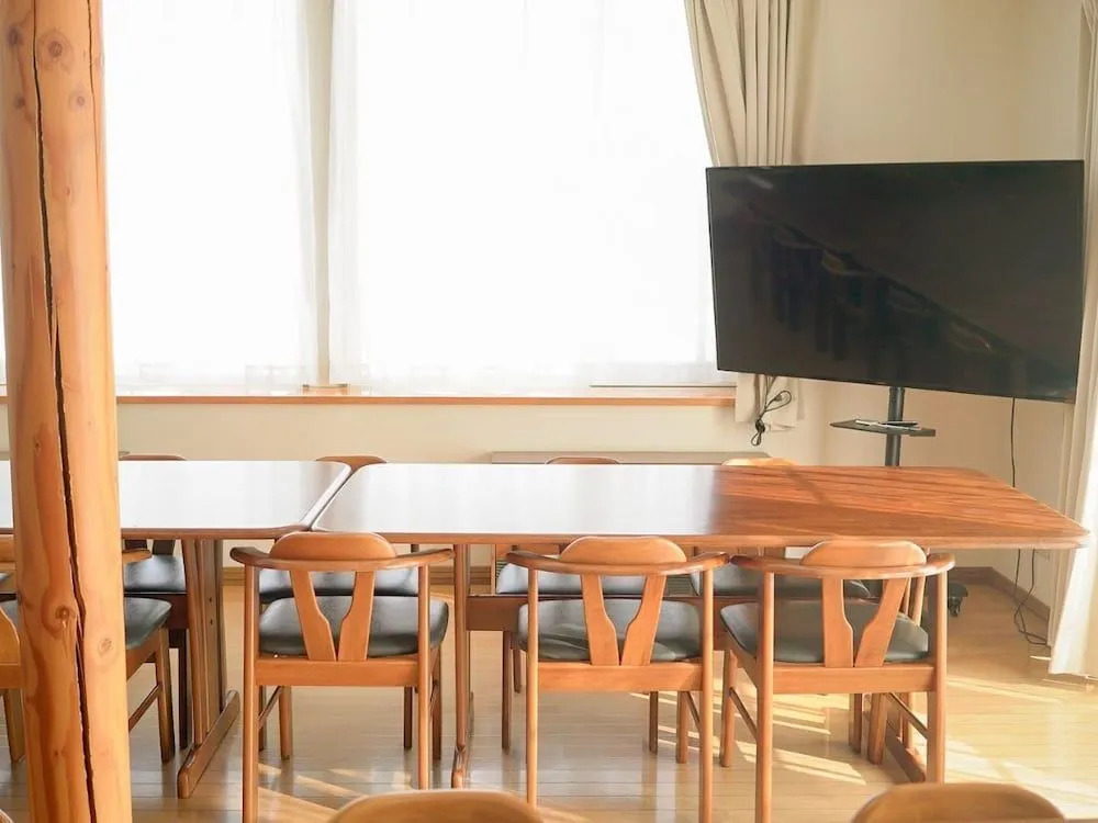 TESHIKAGA HOSTEL MISATO