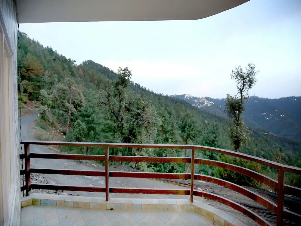 OYO 13708 Home 2BHK Kamyana