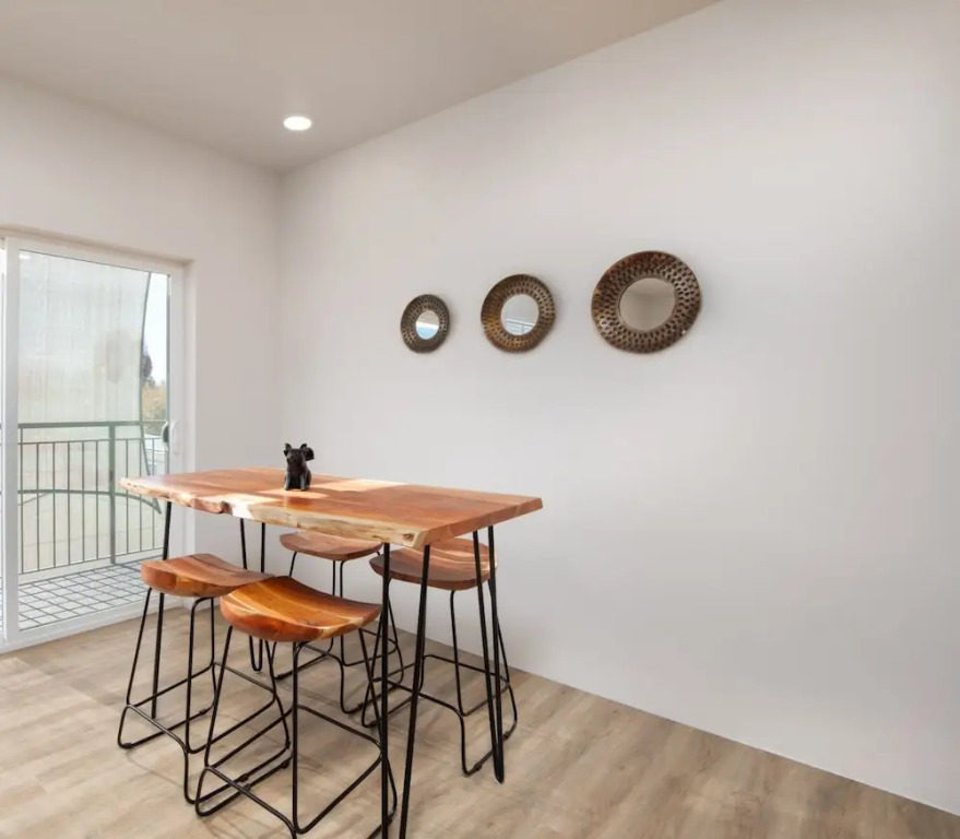 Nordic Pointe
