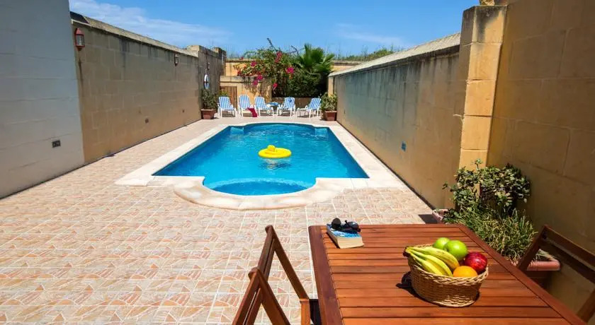 Ta leli farmhouse