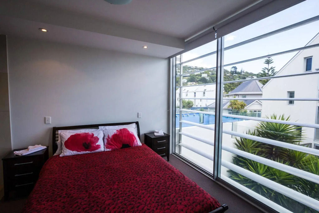 Bayside Apartments